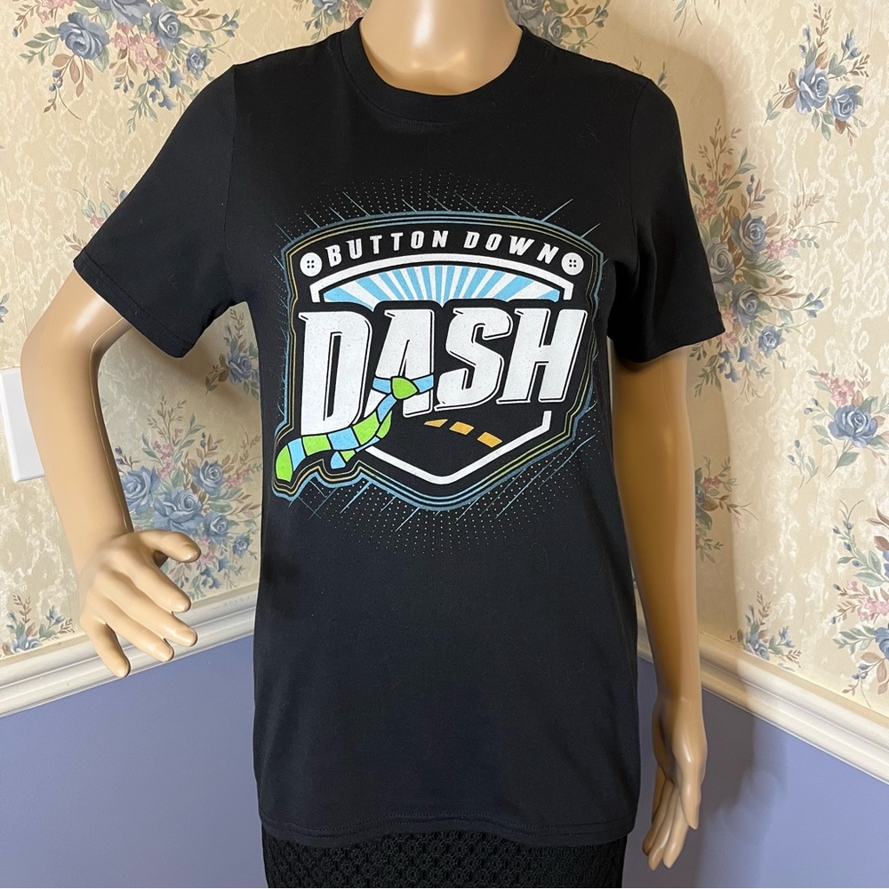 Gildan Unisex Black Button Down Dash 5k T-Shirt, Size S